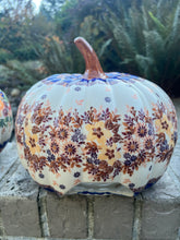 Load image into Gallery viewer, XL Jack O’Lantern