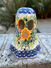 Load image into Gallery viewer, Ghost Luminary
