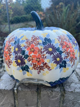 Load image into Gallery viewer, XL Jack O’Lantern